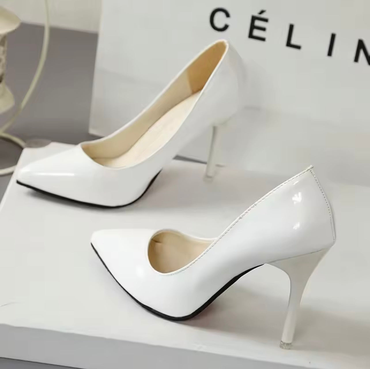 Zapatos de tacón alto de charol para mujer, calzado de boda, punta estrecha, Sexy, Color sólido, tamaño 10cm